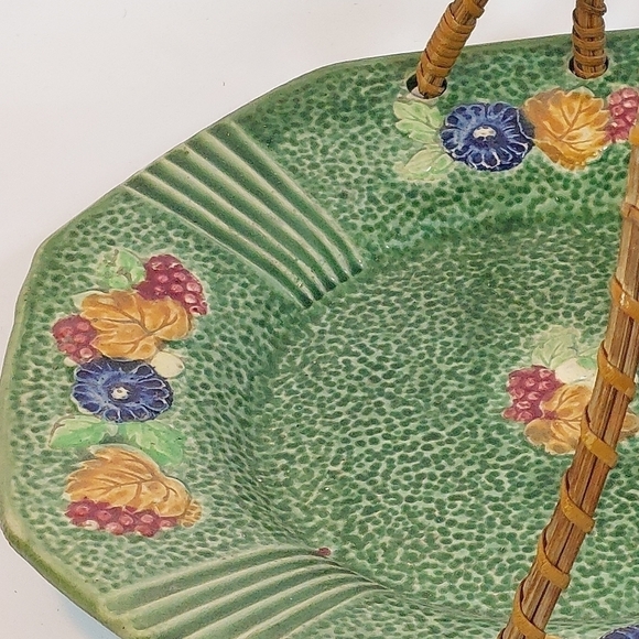 Vintage Rattan Handled Ceramic Plate Green and Fall Leaf Pattern Made In Japan - Picture 5 of 9